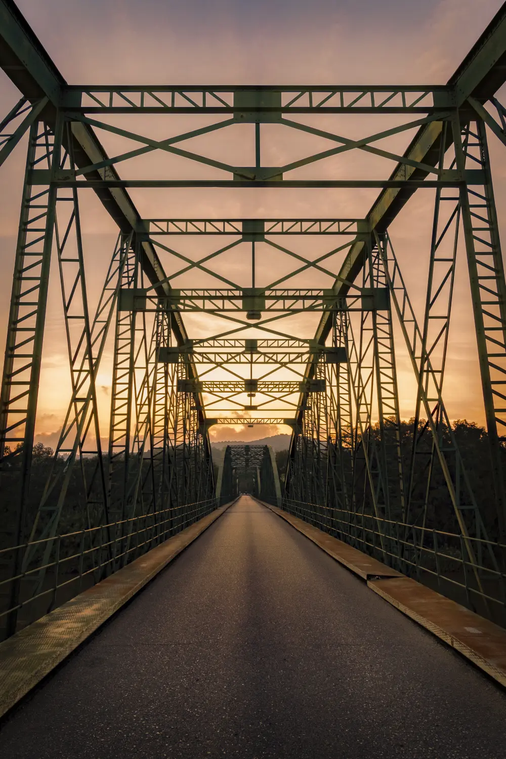Dennis Holter - Stahlbrücke